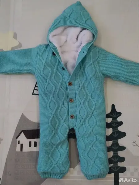 Тёплый вязаный комбинезон детский