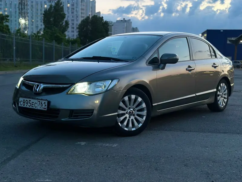 Honda Civic VII поколения