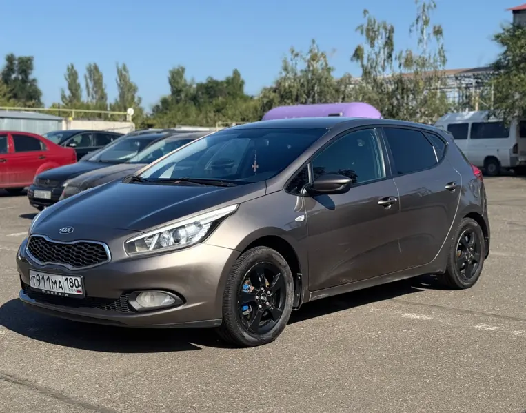 Kia Ceed JD 2013 год