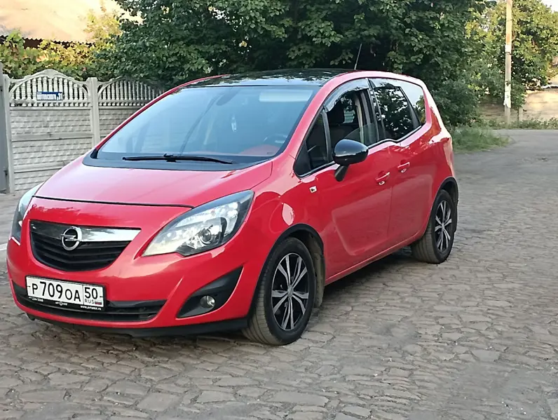 Opel Meriva B 2013 Года