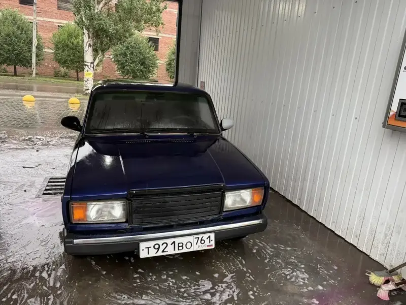 ваз 2107 2006год.