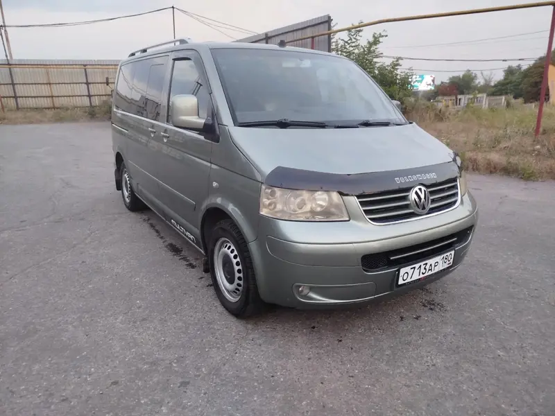 Volkswagen Multivan 2004год