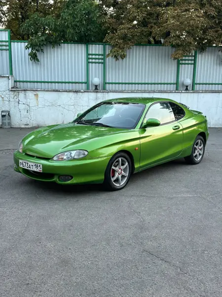 Hyundai Coupe