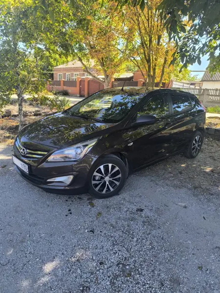 Hyundai Solaris 2015 года