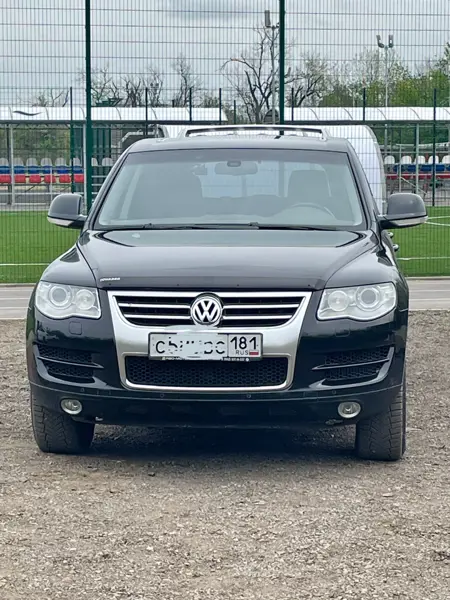 Volkswagen Touareg 2008 г