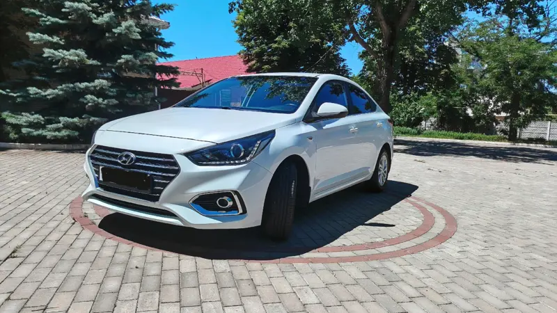 Hyundai Solaris 2018 г 
