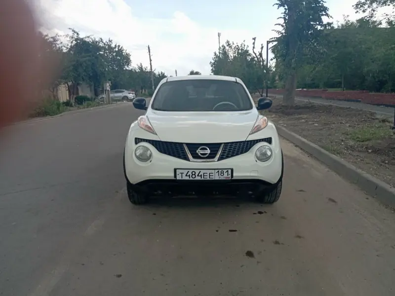 Ниссан Жук 2013г