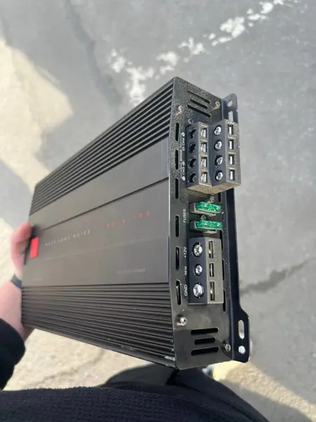 Продам усилитель