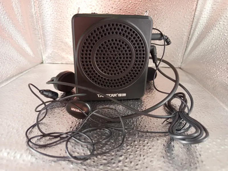 Портативный усилитель голоса с гарнитурой Takstar