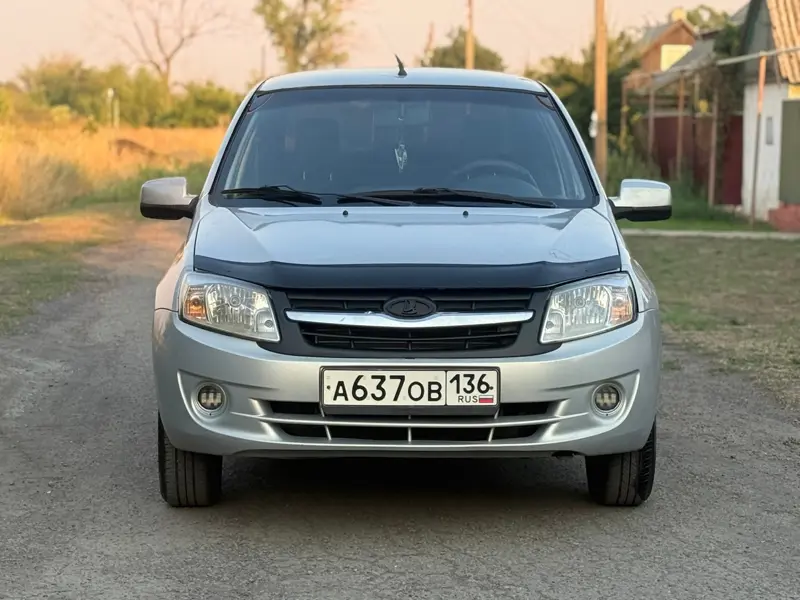 Lada Granta 2012