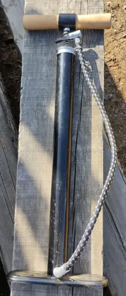 Насос велосипедный