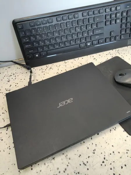 нетбук acer tmb 118