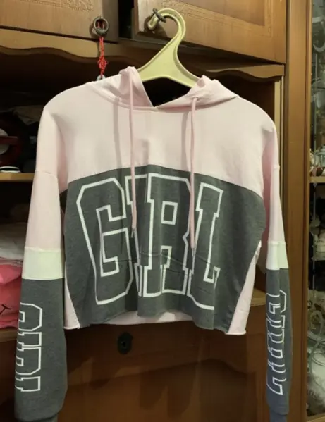 Кофта бомбер