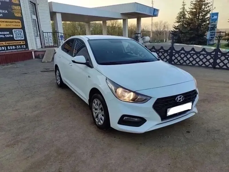 Hyundai Solaris 2017 года