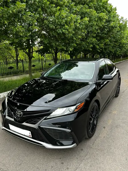 Toyota Camry XV70 2021 г.в.