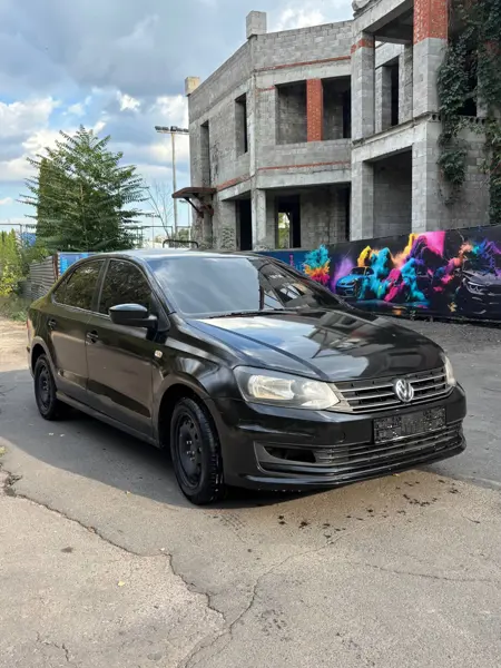 Volkswagen Polo 2011 года