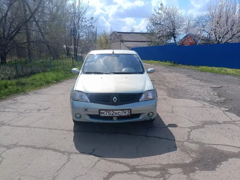 Рено Логан