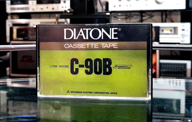 Аудиокассета Diatone C-90B. 
