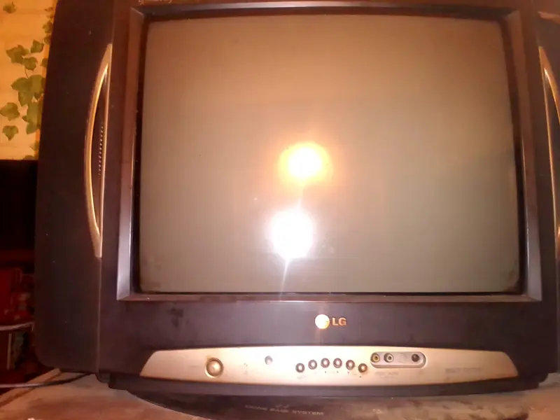 Телевизор
