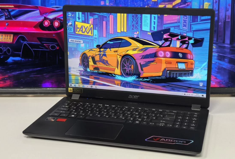 63. Ноутбук для игр 15.6" FullHD Acer