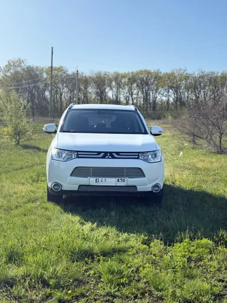 Mitsubishi Outlander 3 2013