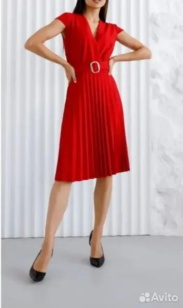 Платье женское новое размер 42