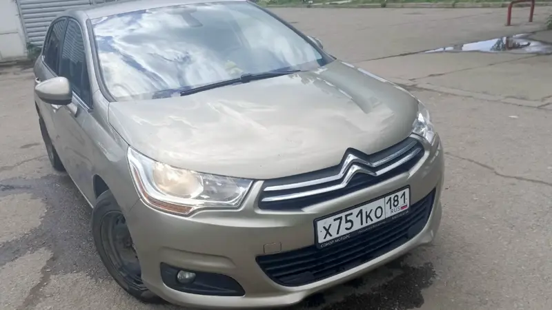Ситроен С 4,2012 года