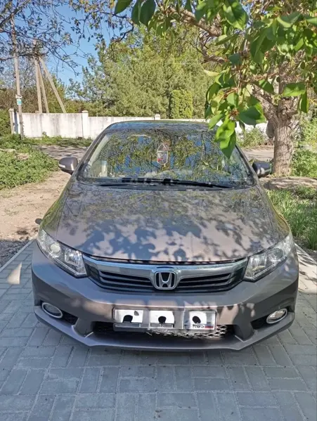 Honda Civic 2012 года