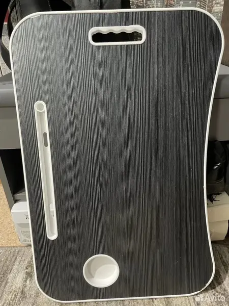 Столик для ноутбука