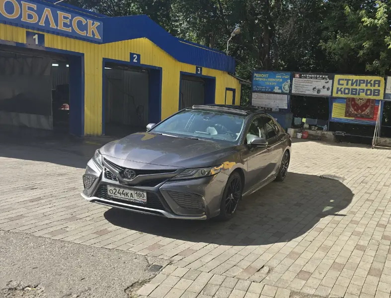 Toyota Camry XV75 2021 г.в.