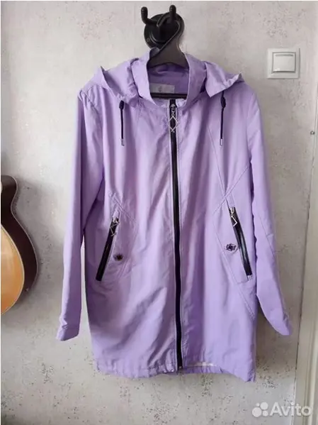 Женская лёгкая ветровка