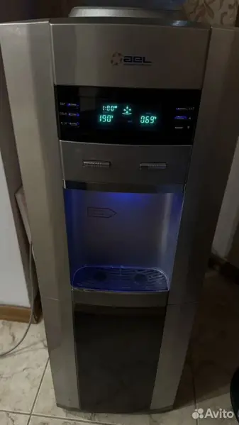 Кулер для воды AEL