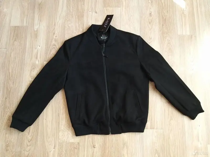 Бомбер замшевый