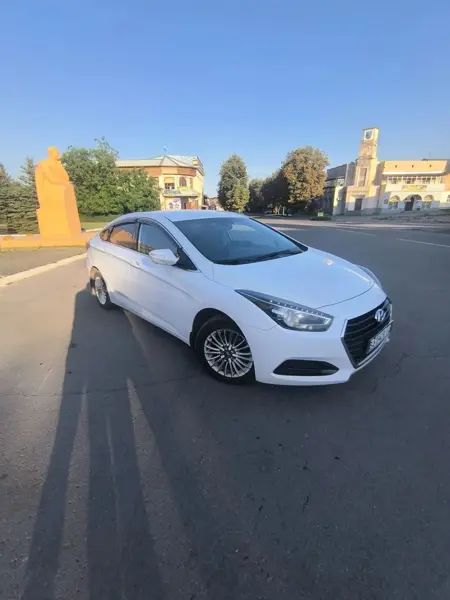 Hyundai i40 2016г