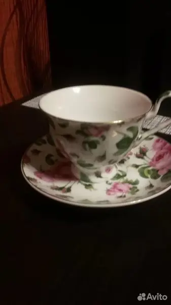 Две китайские фарфоровые чайные пары