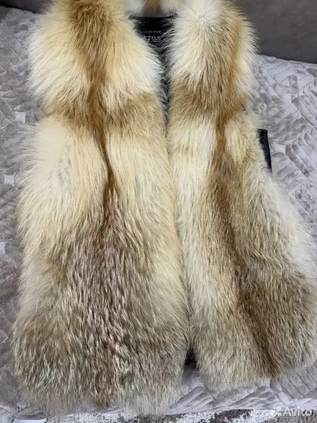 Жилет меховой женский