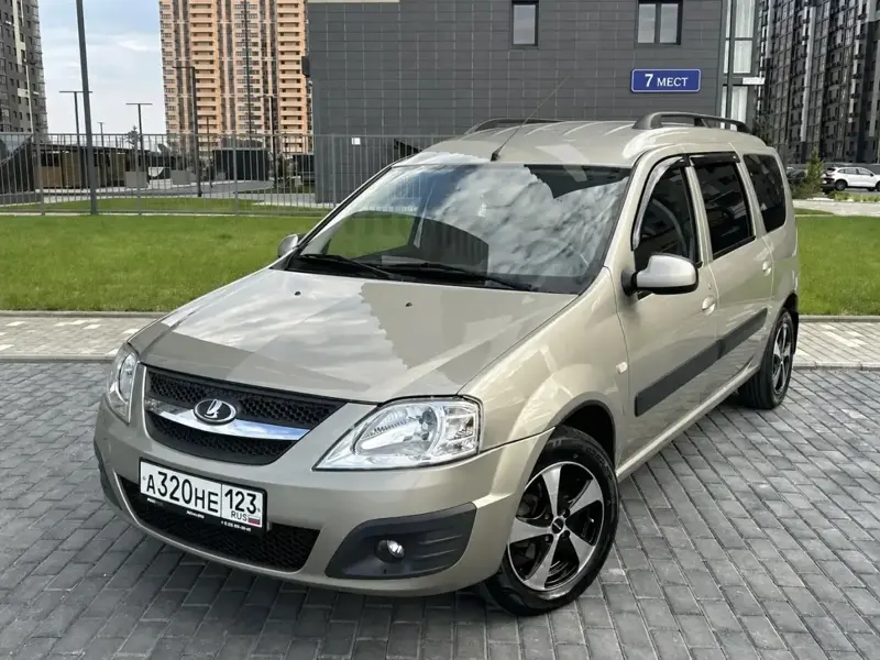 Lada Largus 2013 г.в.