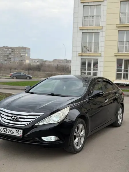 Hyundai Sonata 2010