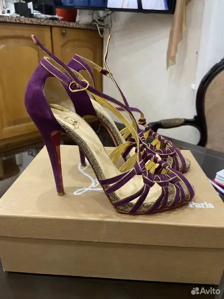 Босоножки Christian Louboutin 39