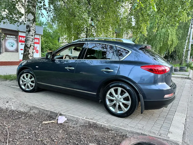 Infiniti EX 35
