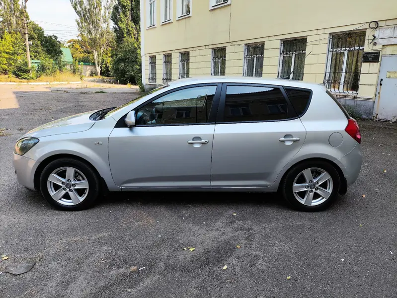 Kia Ceed ED 2009г