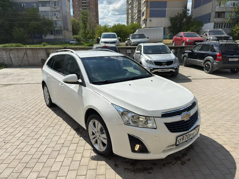 Chevrolet Cruze 2014 года Универсал