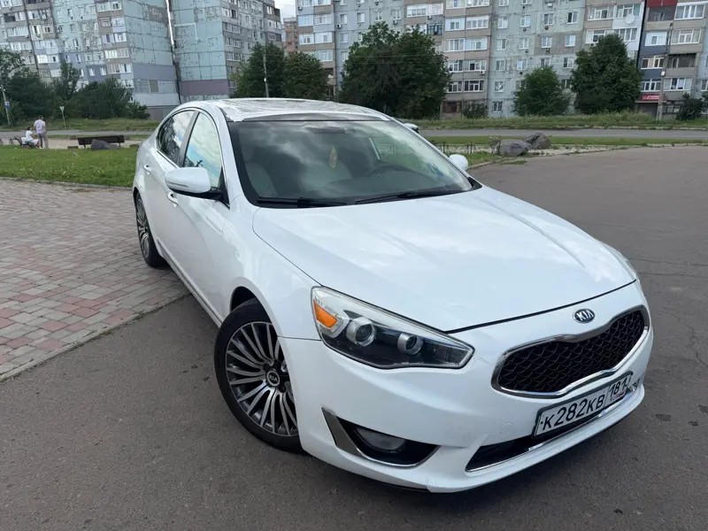Kia 2013 год