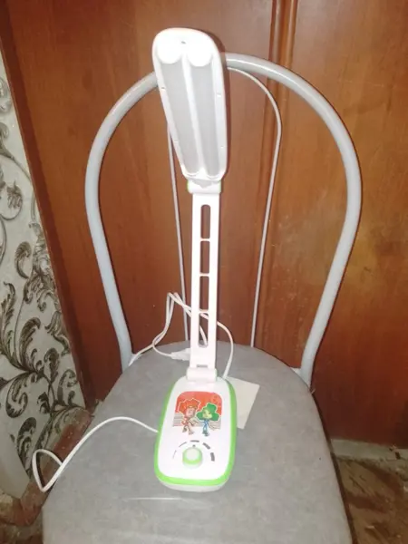 Настольная лампа